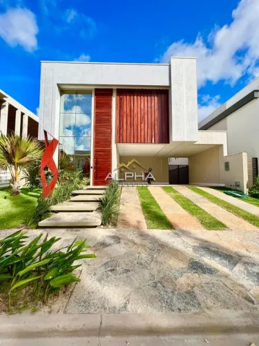 Casa em condomínio fechado no Eusébio