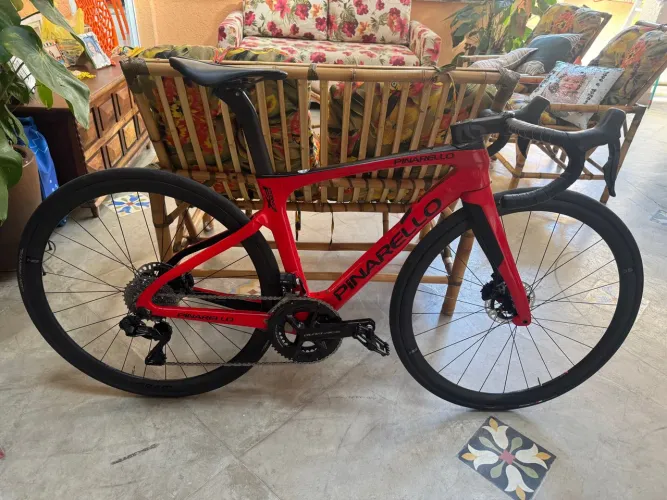 Pinarello - Bicicleta de Estrada