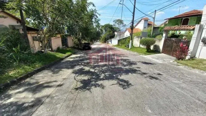 Terreno-À VENDA-Maria Paula-São Gonçalo-RJ