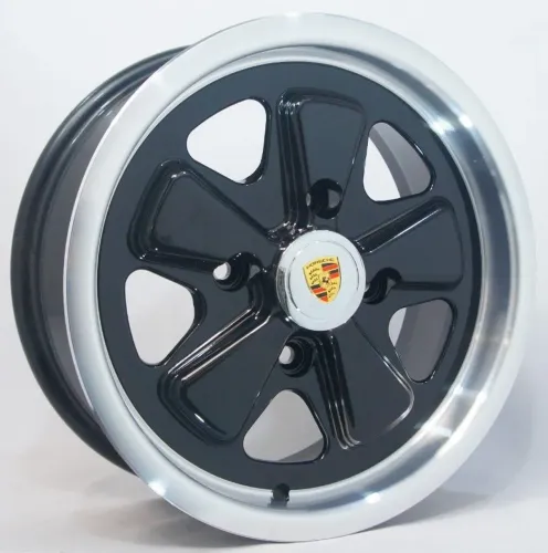 Jogo de rodas Fuchs preta com borda diamantada  4X130 novas Volkswagen fusca