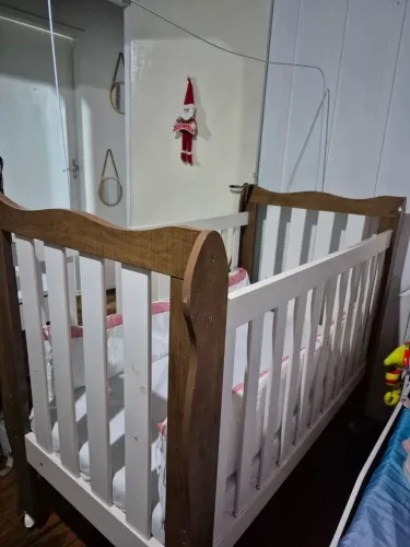 Vendo berço em ótimo estado 