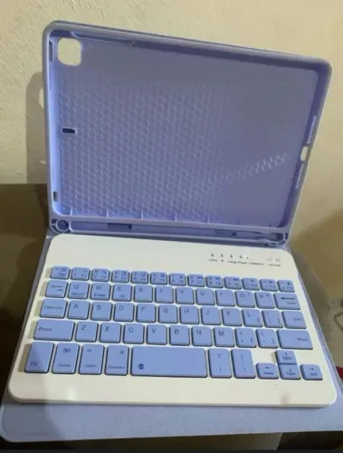 Teclado com Capa para IPad