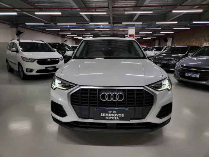 ABAIXO DA FIPE!!! Audio Q3 1.4 TFSI Prestíge Plus 2022 - Sofisticação, conforto e baixa km