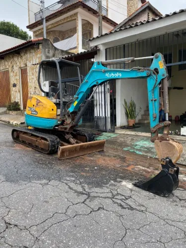 Mini Escavadeira Kubota U30 locação