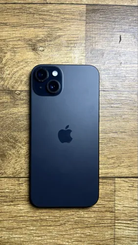 iPhone 15 Plus preto 138GB - 86%