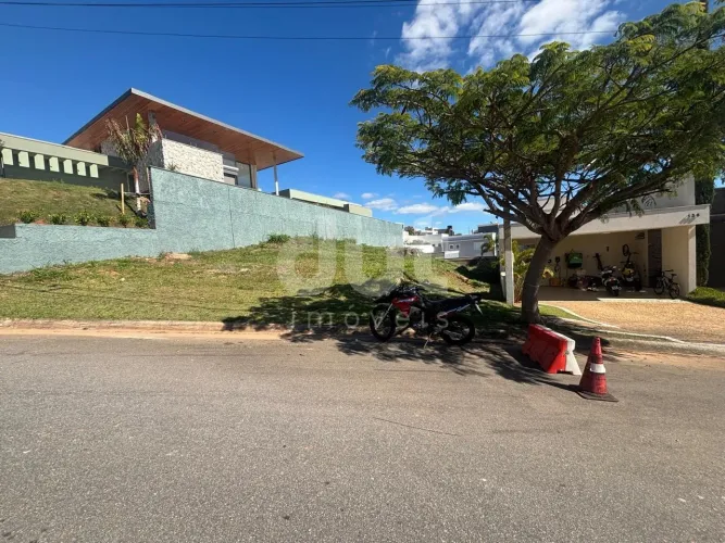 Terreno à venda no Condomínio Reserva Santa Rosa  Itatiba/SP