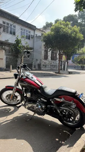 Super Glide Custom - Dyna