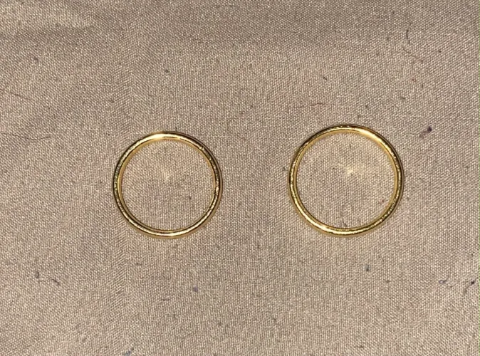 2 Alianças de Ouro 2mm 18k Vivara