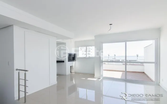 Casa em Condomínio à venda Avenida Padre Cacique, Praia de Belas - Porto Alegre