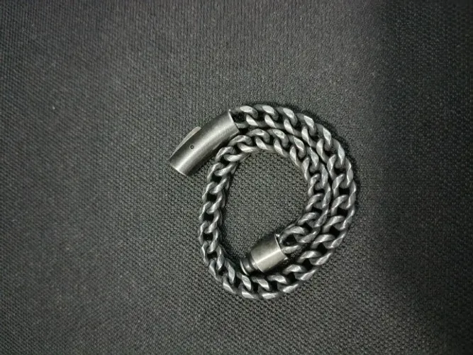 Pulseira rock/motoqueiro 21 cm