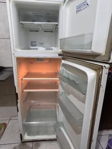 Geladeira Frost Free usada