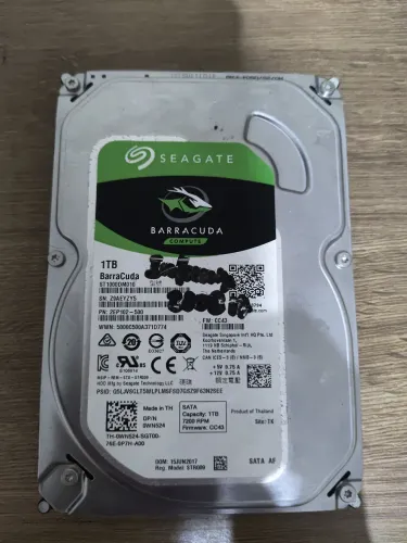 HD Seagate BarraCuda 1TB ST1000DM010 7200RPM SATA III 3.5"