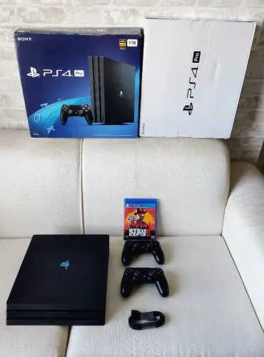 PS4 Pro - 4K - 1TB - Impecável - Sem Detalhes 