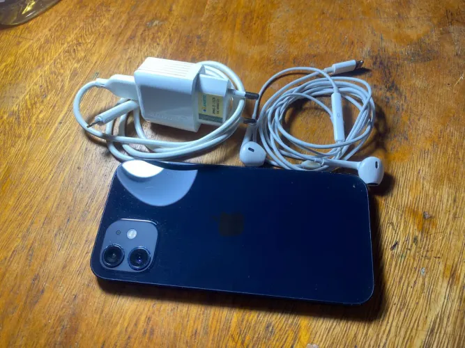 IPHONE 12