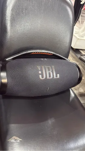 BOOMBOX 3