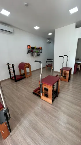 OPORTUNIDADE IMPERDÍVEL - APARELHOS DE PILATES KAUFFER