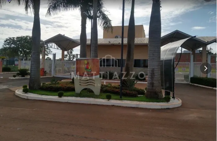 Casa à venda com 02 suítes, no Residencial Flórida em Iracemápolis/SP.