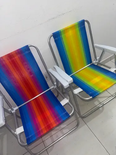Duas cadeiras de praia