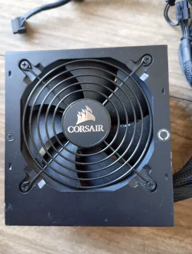 Fonte Gamer Corsair 550 Watts