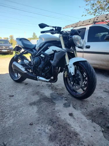 Street triple 675 ABS 