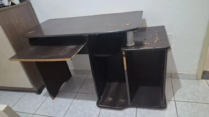DOAÇÃO DE MESA DE ESTUDO, ESCRIVANINHA