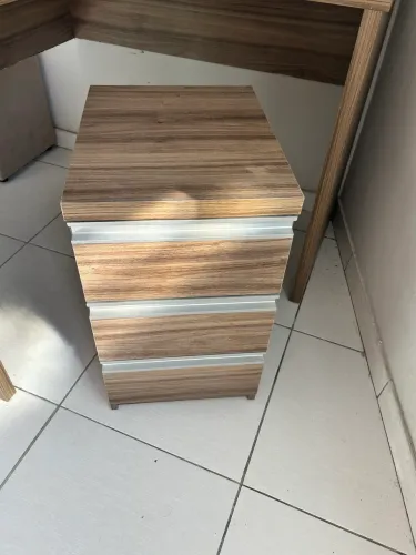 Mesa de escritório em 100% MDF PLANEJADO