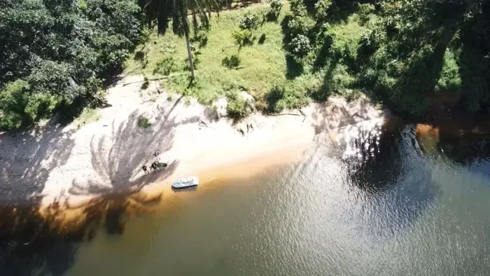 Chácara 20.000 m2 Com 50 metros de frente rio Acesso asfaltado na ponte do Rio de Contas