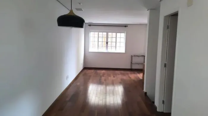 Casa à venda no Jaguaré, São Paulo - 3 dormitórios, suíte, piscina!
