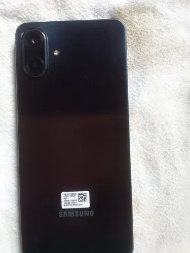 Vendo esse celular poucos dias de uso novo