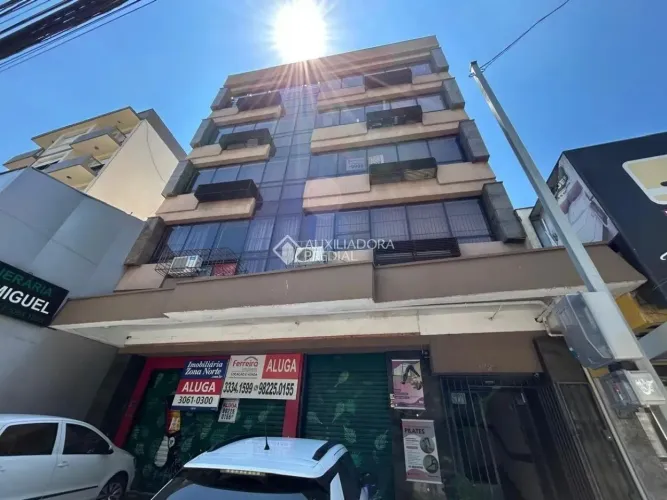 Sala Comercial a venda no bairro Floresta rua Cristóvão Colombo