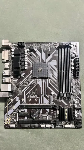 Placa mãe B450M gigabyte DS3H