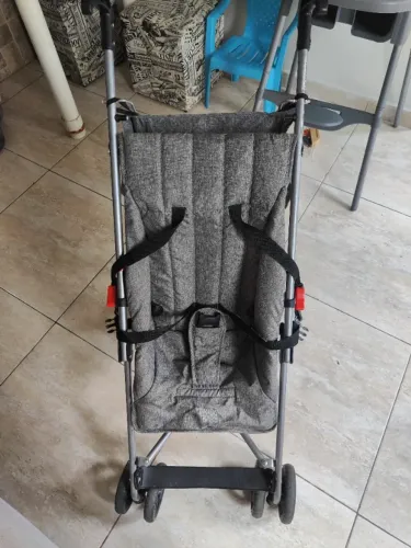 Carrinho Guarda Chuva Pocket 