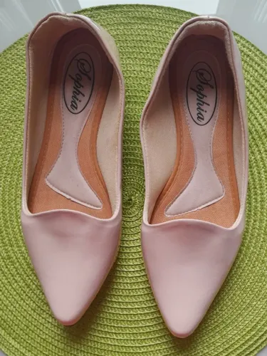 Sapatilha Feminina bico fino lisa - Cor.: Verniz - Tam.: 37