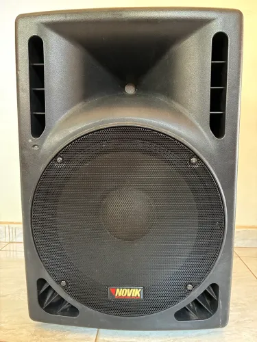 Caixa PA ativa Novik NKV-350A USB