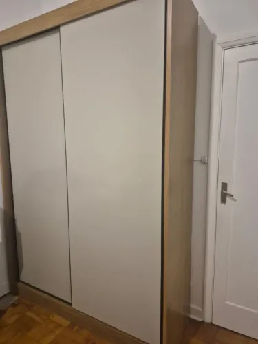 Guarda-roupa