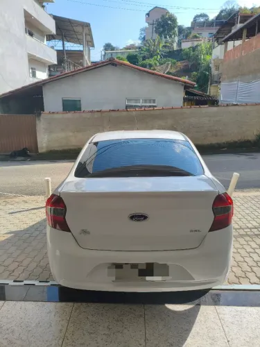 Ford KA+ Sedan 1.5 SEL 16V Flex 4P 2015