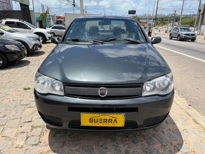 Fiat Siena Celebration 1.0 Fire Flex 8V 4P 2010