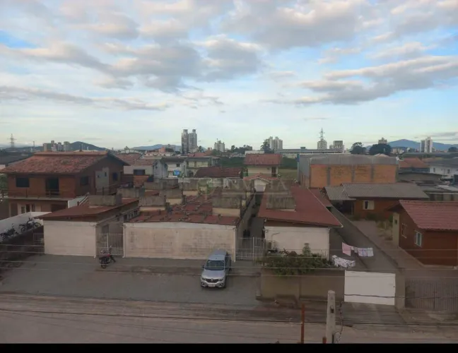 Terreno com 780 m² à venda em Palhoça.