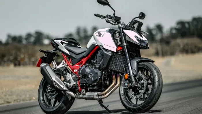 Honda CB 750 Hornet 0Km, últimas unidades 2026
