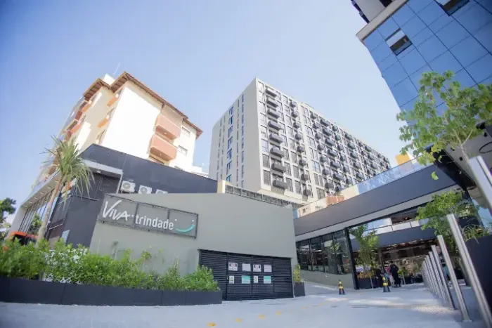Vendo Apartamento Novo Mobiliado Trindade Florianopolis em frente a UFSC