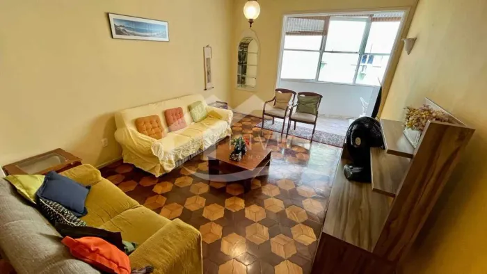 EXCLUSIVIDADE EM COPACABANA QUADRA PRAIA 147M²