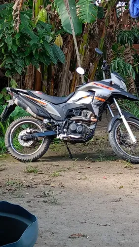 Vende se uma XRE ano 2020/2021