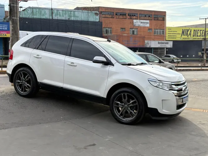 Ford Edge Limited 3.5 V6 24V AWD Aut. 2013