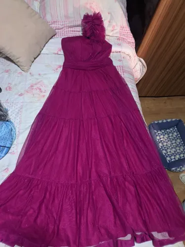 Vestido de festa - G (cor fúcsia)