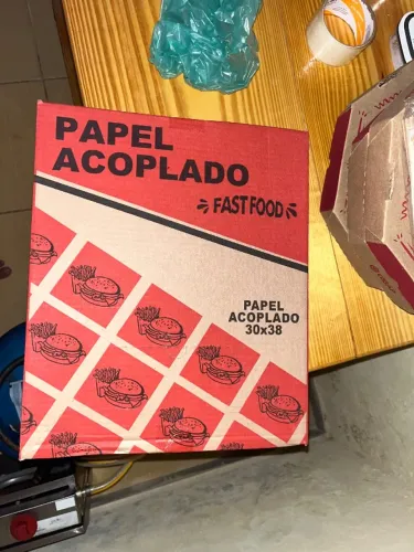 Papel acoplado + 50 embalagens de maionese