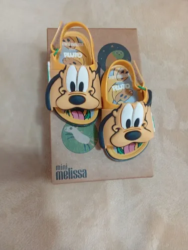 Mini Melissa Unissex - Personagem Pluto - Amarela 
