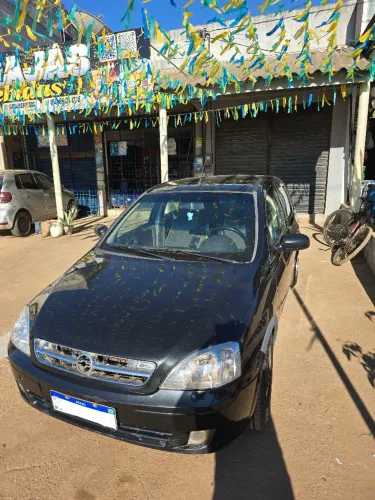 Chevrolet Corsa Hatchback 1.8 MPFI Flexpower 8V 5P 2004