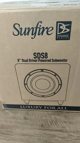 Sunfire HRS 8 Subwoofer ativo de 8 polegadas 1000W RMS 110V