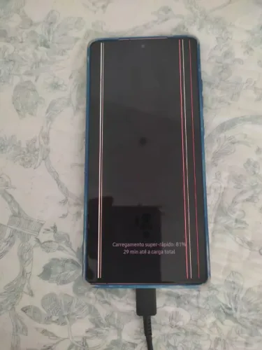 Samsung galaxy note 20 usado com listras na tela 
