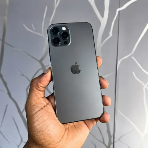 Vendo iPhone 12 Pro Max 256gb 1.900